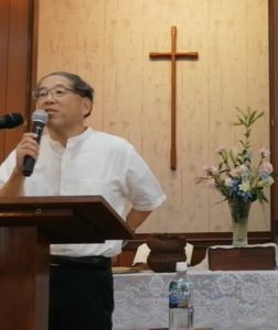 小平公憲牧師宣教中