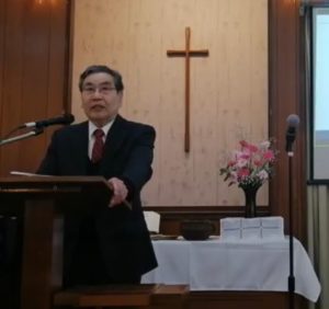 杉野牧師宣教中